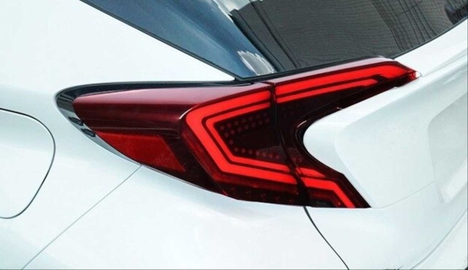 TOYOTA C-HR IÇIN UYUMLU LED STOP - KIRMIZI (2016-2019) (MAKYAJSIZ KASA IÇIN)